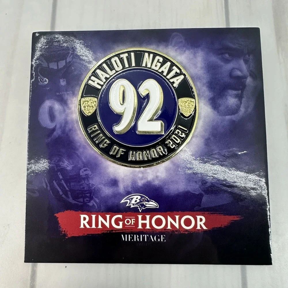 Haloti Ngata Baltimore Ravens Ring of Honor 2021 Pin Meritage NFL #92 Purple